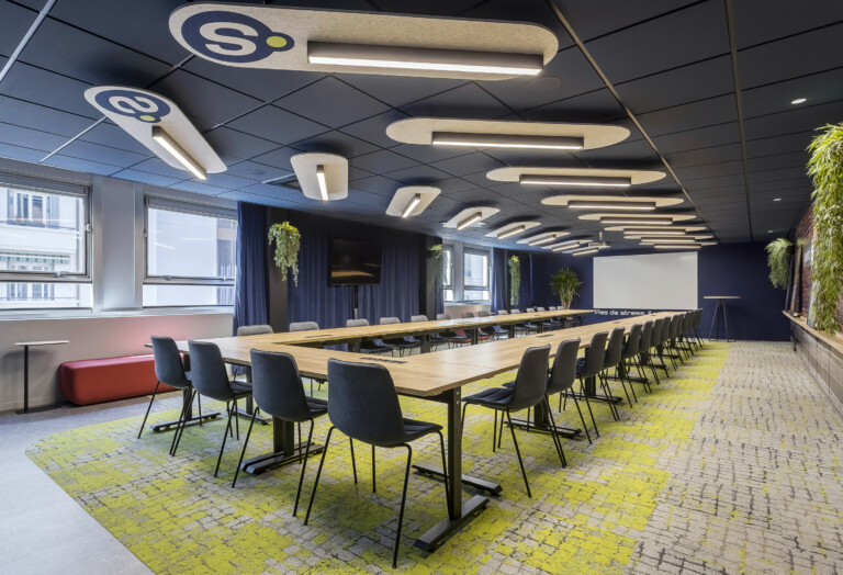 OfficeConcept – POint S II – Salle Réunion – BD III -4